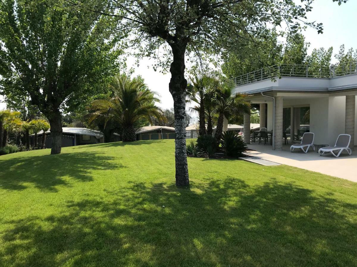 Camping San Michele Hotel Moniga del Garda Exterior photo